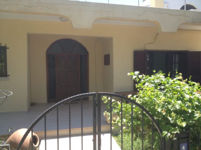 2+1 detached house for rent in Girne