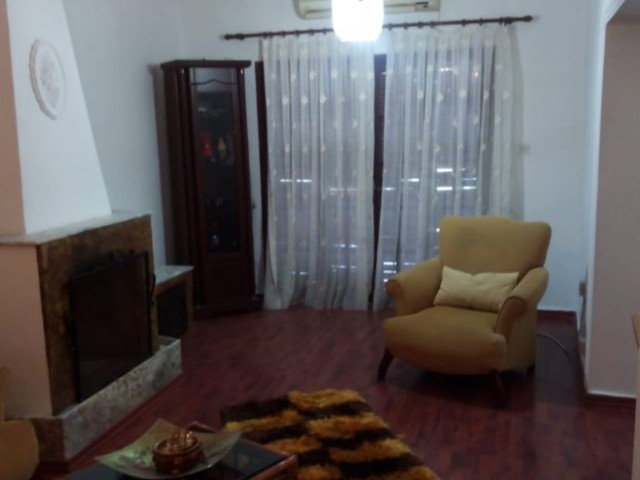 2+1 detached house for rent in Girne