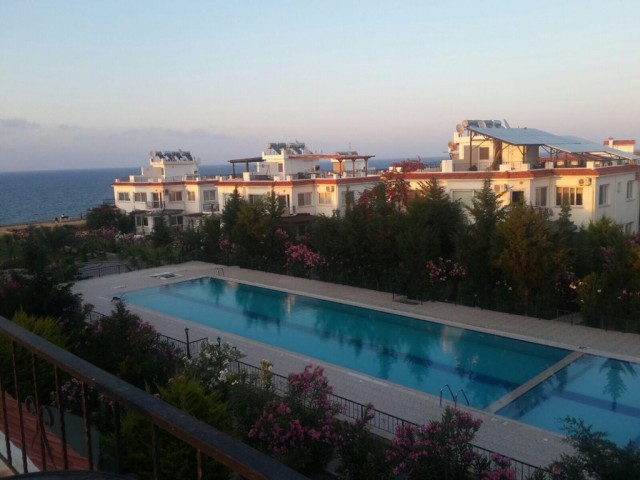 Girne Lapta Bölgesinde 3+1 Satılık Penthouse