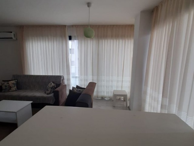 Girne Merkezde 2+1 Eşyalı Kiralık Daire 3200 TL