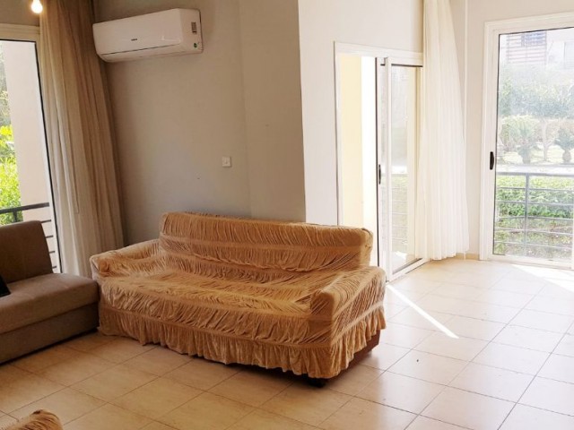 Flat To Rent in Aşağı Girne, Kyrenia