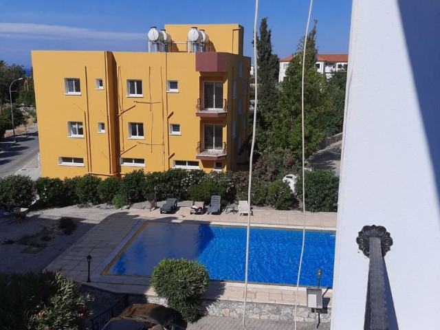 Girne Lapta 2+1 Kiralık Daire 2000 TL