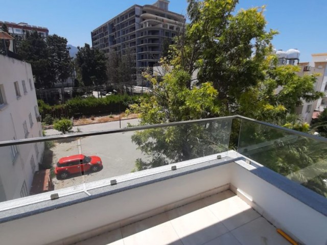 Flat To Rent in Girne Merkez, Kyrenia