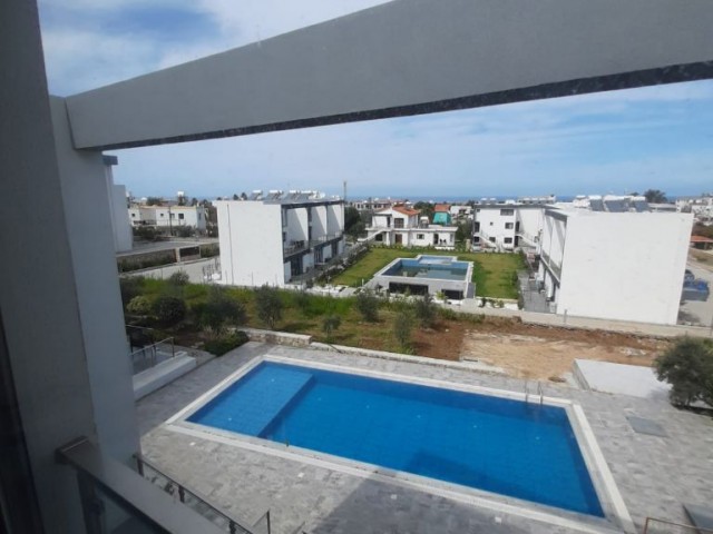 Flat To Rent in Alsancak, Kyrenia