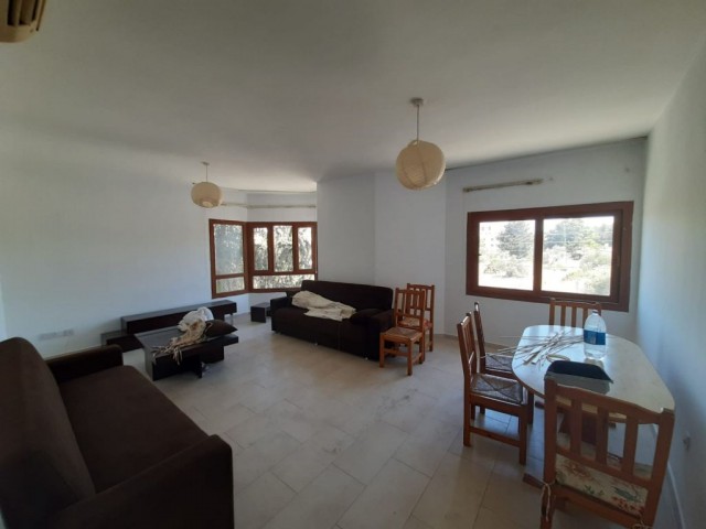 Flat To Rent in Girne Merkez, Kyrenia