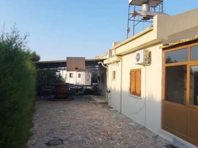 Detached House To Rent in Alsancak, Kyrenia