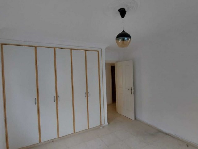 Flat To Rent in Girne Merkez, Kyrenia