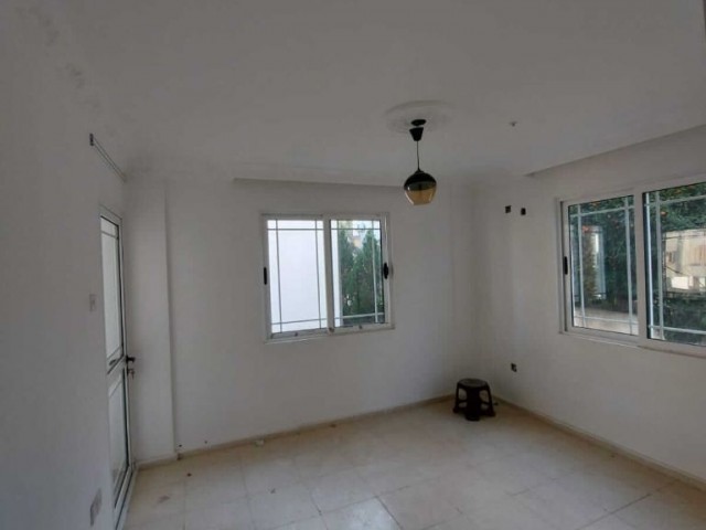 Flat To Rent in Girne Merkez, Kyrenia