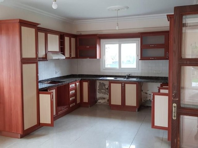 Villa To Rent in Lapta, Kyrenia