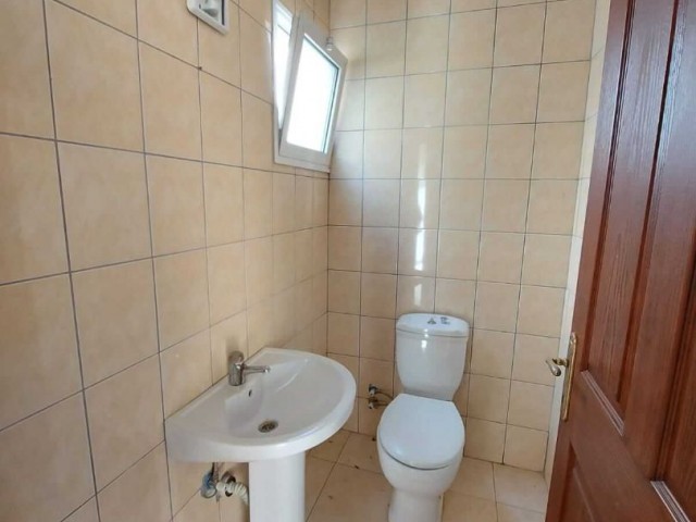 Flat To Rent in Girne Merkez, Kyrenia