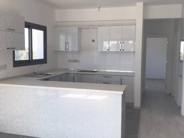 Nikosia Ortaköy 2 + 1 Penthouse zu verkaufen 59000 STG ** 