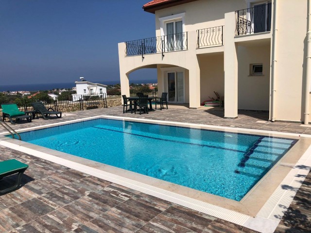 Kyrenia Karsiyaka 3+1 Villa For Sale ** 