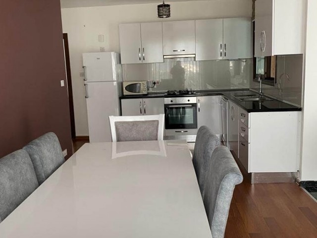 Girne Merkez 2+1 Kiralık Penthouse