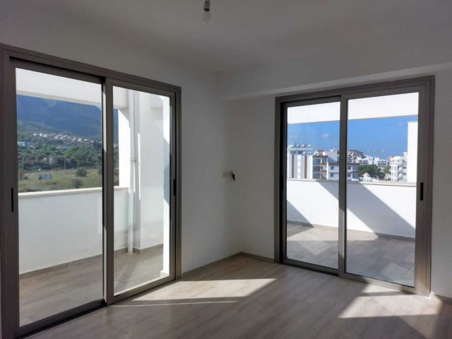 Girne Merkez 3+1 Satılık Penthouse