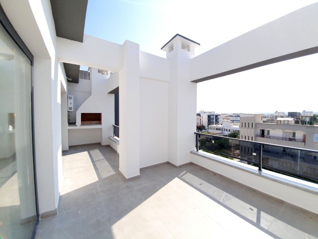 2+1 Penthouse Zu Verkaufen In Nikosia ** 