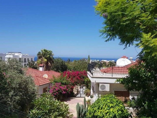 Kyrenia Lapta 3+1 Flats for Sale with Prices Starting from 58.000 Stg ** 