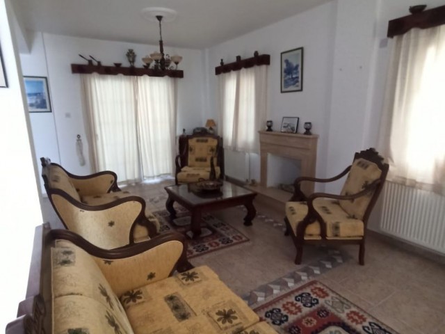 Kyrenia Ozankoy 3 + 1 Villa for Rent ** 