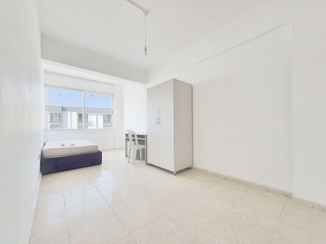 Jul 2+1 clean apartment for rent in Nicosia Kucukkaymakli ** 