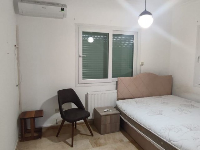 Kyrenia Ozanköy 4 + 1 Villa Zu Verkaufen ** 