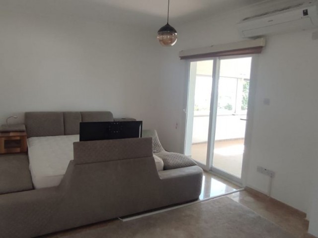 Girne Ozanköy 4+1 Satılık Villa