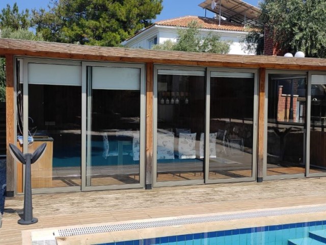 Girne Ozanköy 4+1 Satılık Villa