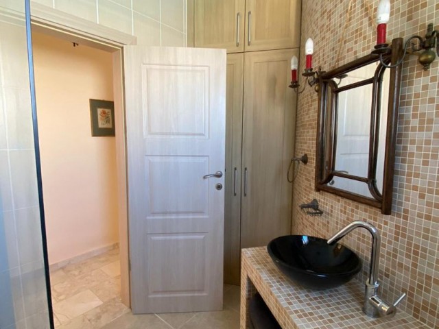 Girne Esentepe 3+1 Satılık Villa