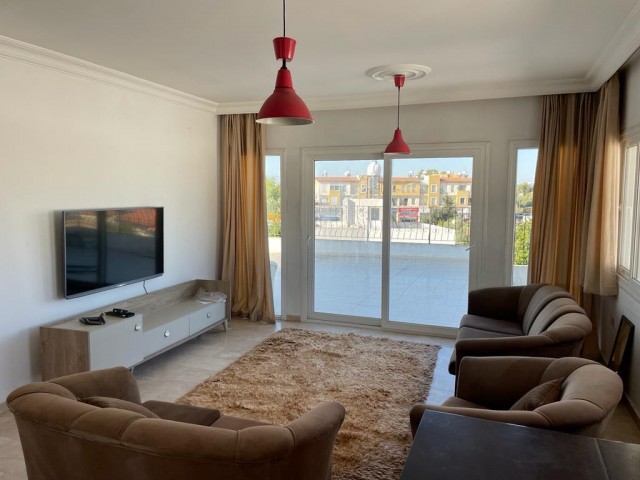 Penthouse To Rent in Göçmenköy, Nicosia