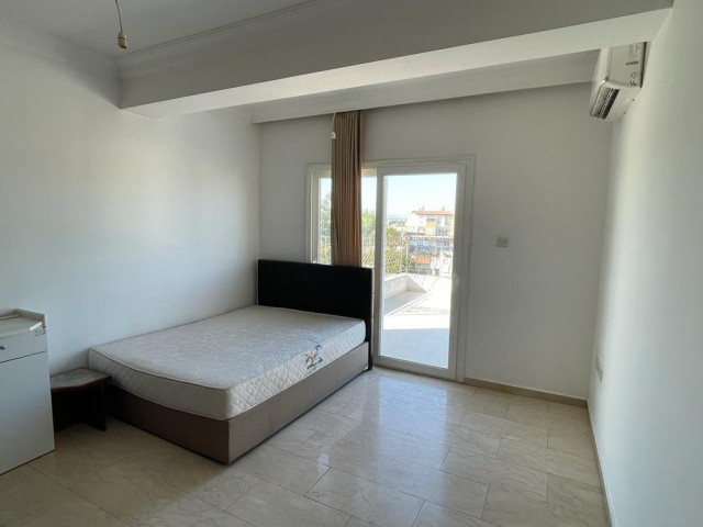 Penthouse To Rent in Göçmenköy, Nicosia