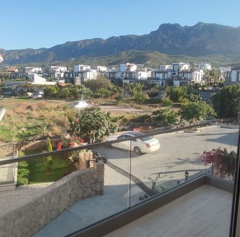 Girne Alsancak 3+1 Satılık Villa