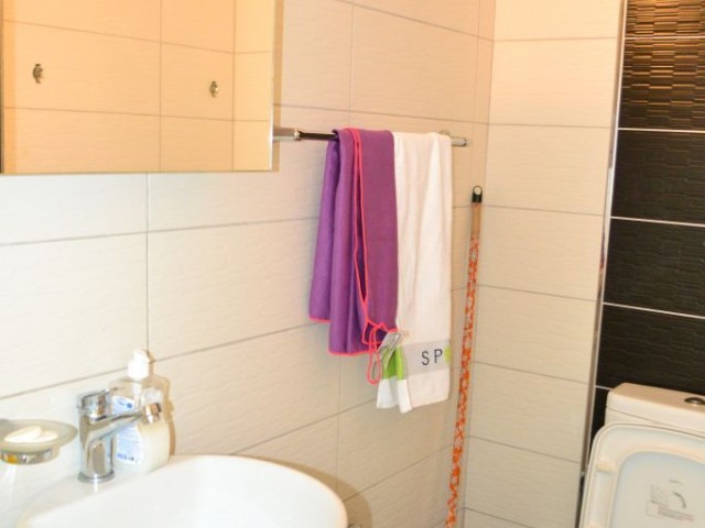 Flat To Rent in Girne Merkez, Kyrenia