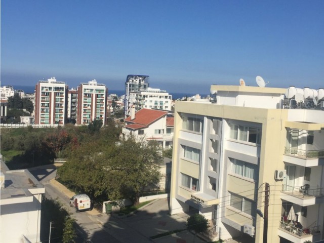 Flat For Sale in Girne Merkez, Kyrenia