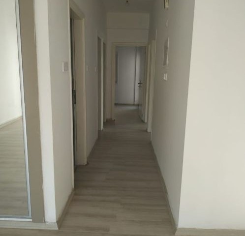 İSKELE'DE SATILIK DAİRE