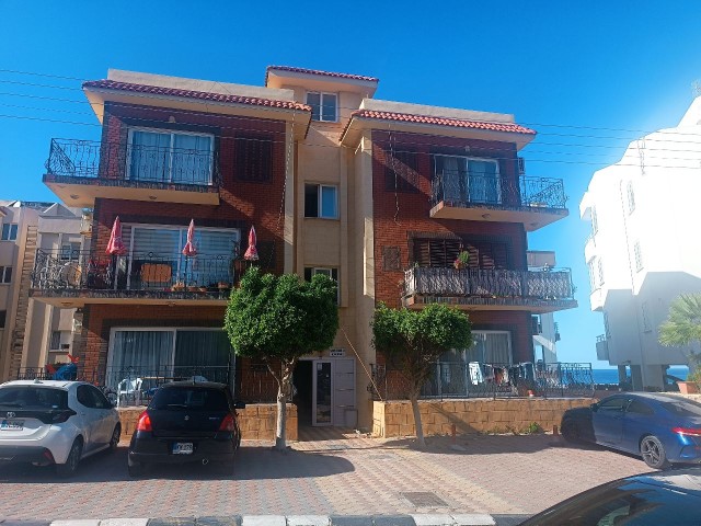 Wohnung zum Verkauf in der Region Kyrenia Kashgar, in der Nähe des Hotels Les Embassadeurs und des M