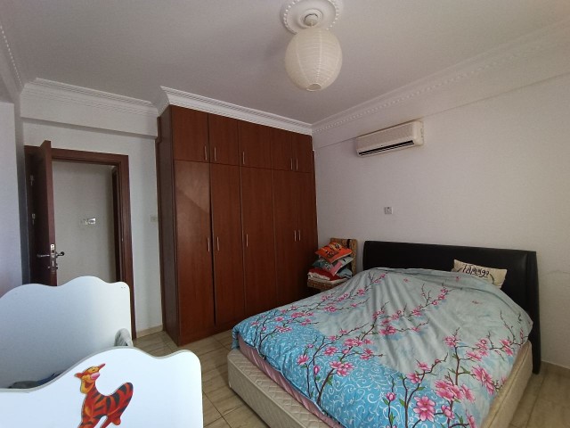 Flat for sale in Kyrenia Kashgar region, close to les embassadeurs hotel and the sea