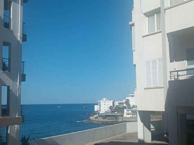 ویلا برای فروش in Aşağı Girne, گیرنه