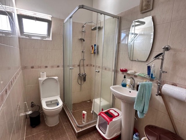 Flat For Sale in Küçük Kaymaklı, Nicosia