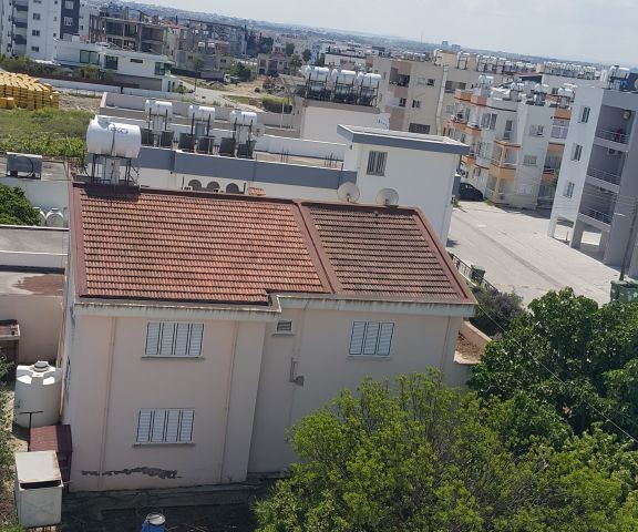 Detached House To Rent in Gönyeli, Nicosia