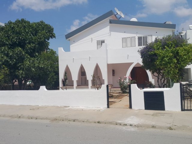 Detached House To Rent in Gönyeli, Nicosia