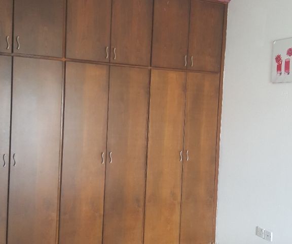 Gönyeli Yenikent'te kiralık 3+1 şömineli daire