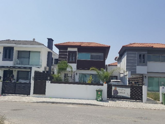 Villa for sale in Mitreli yenikent. ** 