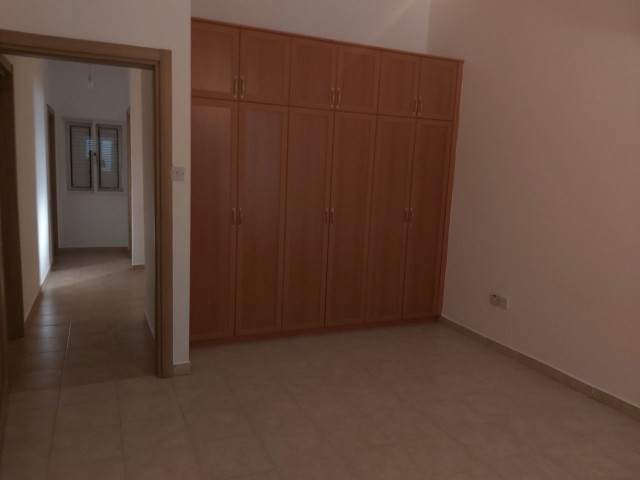 Villa To Rent in Gönyeli, Nicosia