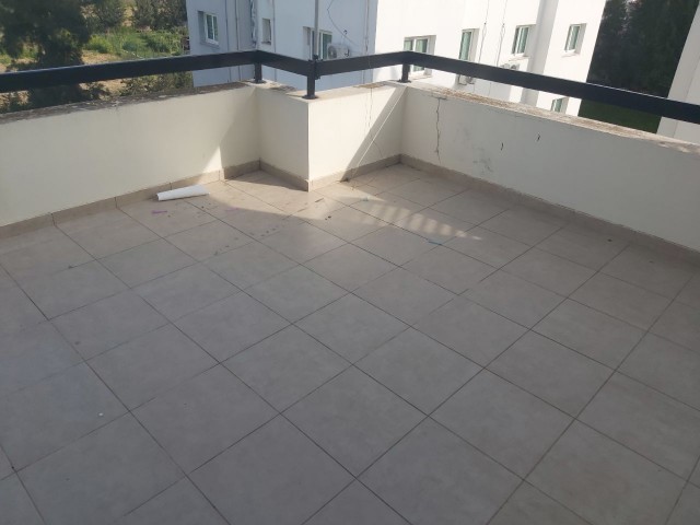 3+1 pentause for rent in Gonyeli ** 