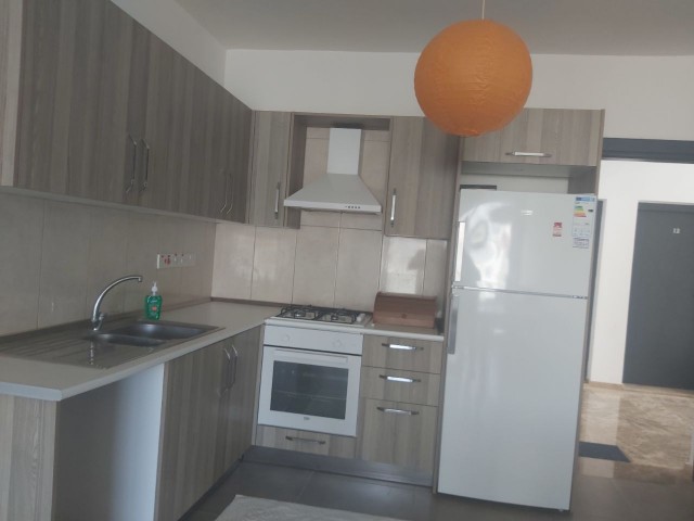 2+1 voll möblierte Wohnung zur Miete in Gönyeli Yenikent.