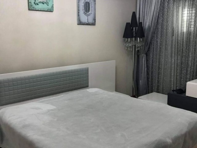 Flat For Sale in Güzelyurt Merkez, Guzelyurt