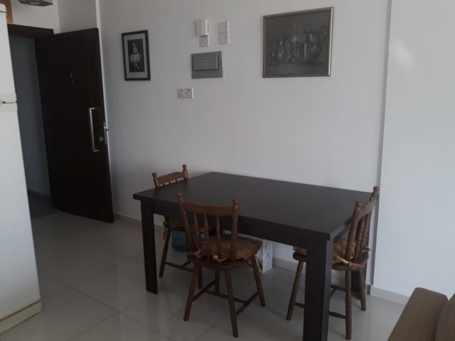 Flat To Rent in Girne Merkez, Kyrenia