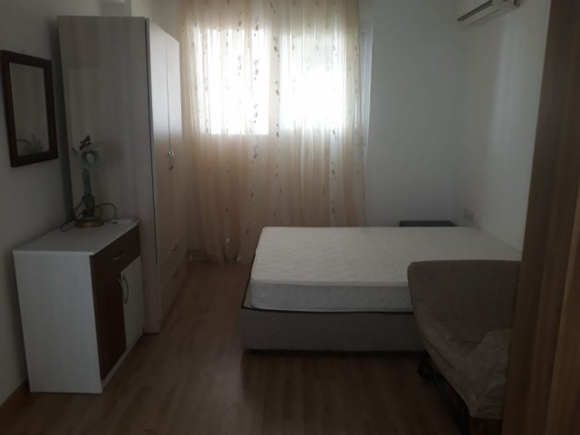 Flat To Rent in Girne Merkez, Kyrenia