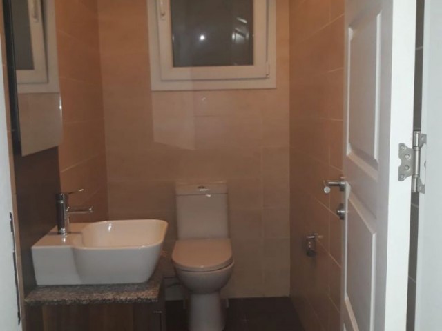 Flat To Rent in Girne Merkez, Kyrenia