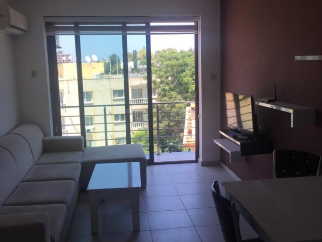 Girne Üniversitesi Servis Güzergahında Kar Market Arkası 1+1 Yeni Bina Kiralık Daire