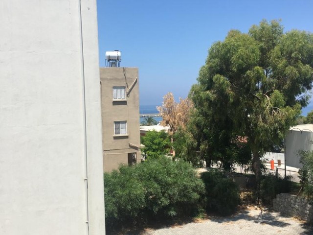 Flat To Rent in Girne Merkez, Kyrenia