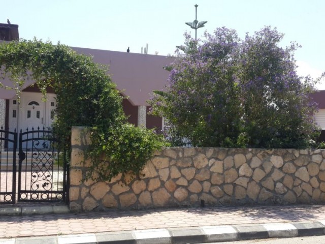 خانه مستقل برای فروش in Gaziveren, لفکه